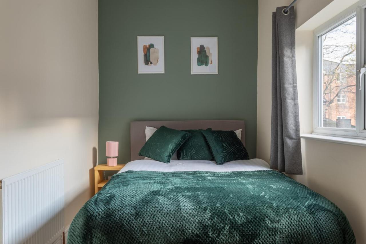 Milton Stays - Cosy 2 Bed House, 15 Min Walk To York City Center, For Up To 6 - With Period Features, Fireplace, Superfast Wi-Fi, Private Garden, Free On Street Parking Kültér fotó