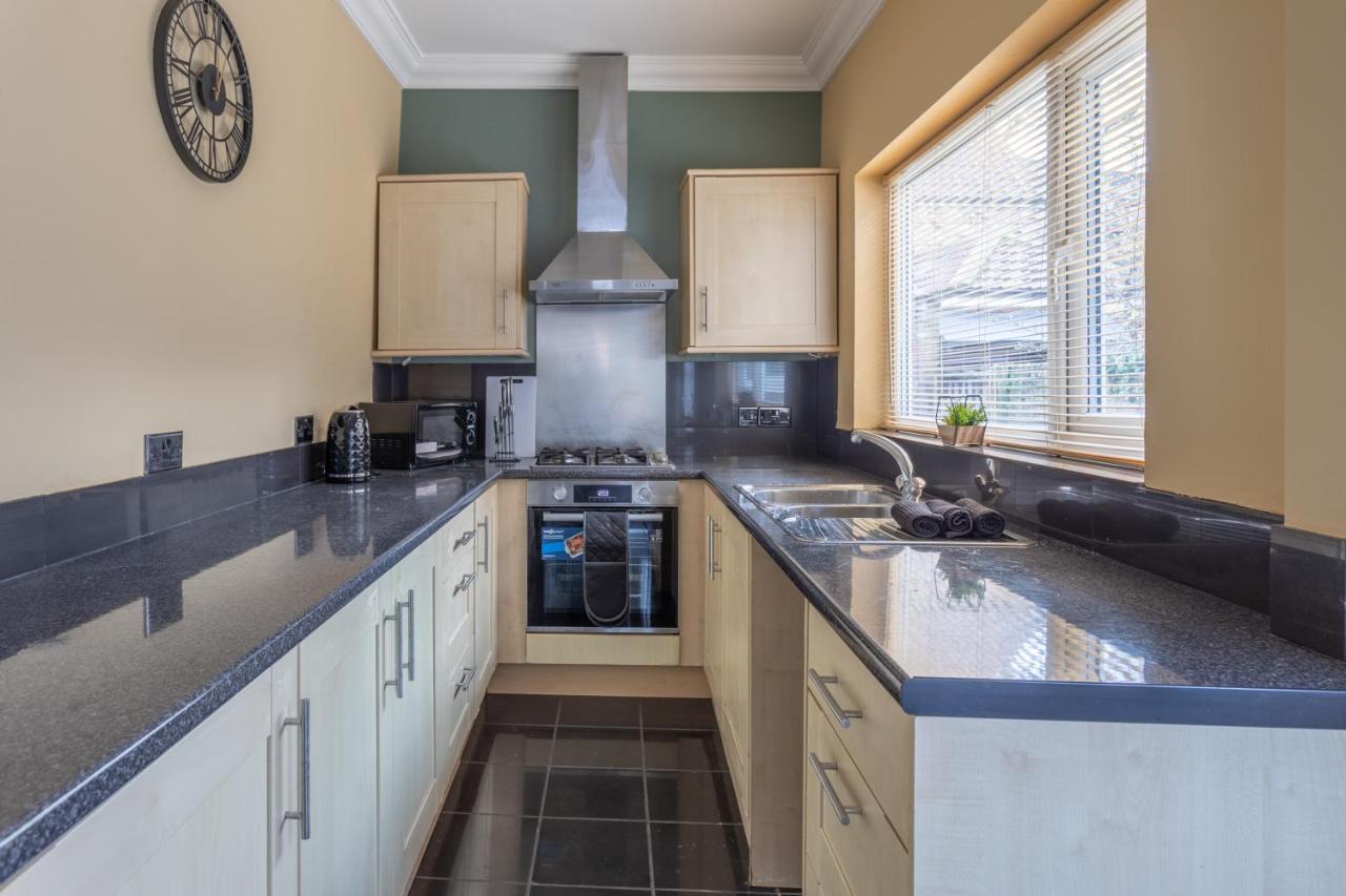 Milton Stays - Cosy 2 Bed House, 15 Min Walk To York City Center, For Up To 6 - With Period Features, Fireplace, Superfast Wi-Fi, Private Garden, Free On Street Parking Kültér fotó